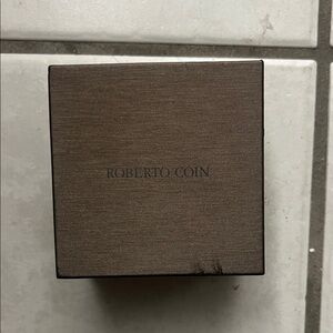 Roberto Coin Elegant Brown Jewelry Box